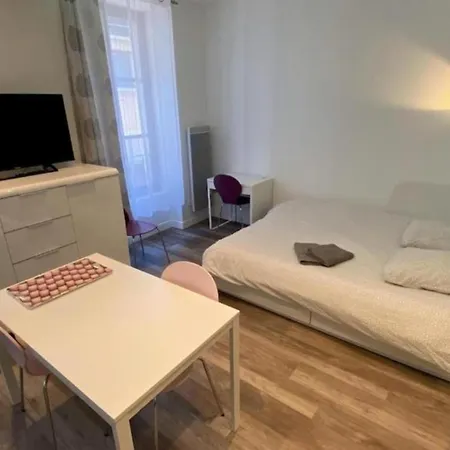Dolaizon 1 - Meuble 28 M2 Apartmán